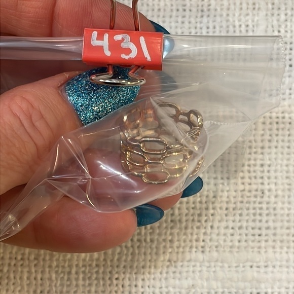 💐5/25 silver wide open honeycomb chain thick statement band ring - Picture 6 of 6